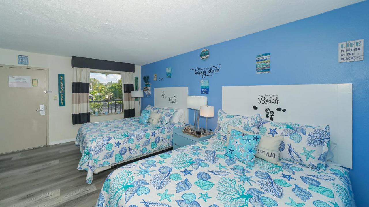 Heated Pool, Fireplace, 70" Tv, Waterfront & More! Sarasota Esterno foto