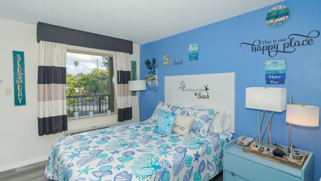 Heated Pool, Fireplace, 70" Tv, Waterfront & More! Sarasota Esterno foto
